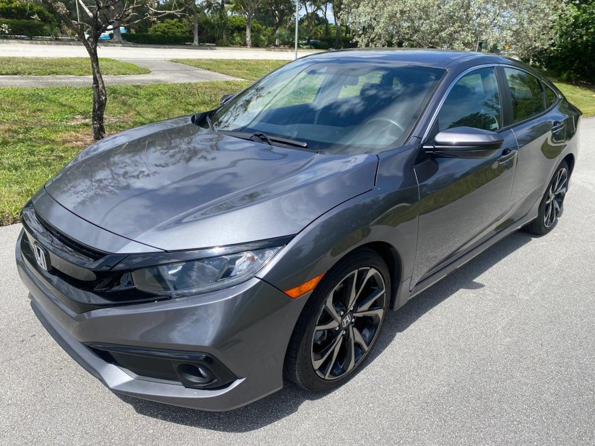 Honda Civic Sedan Sport - Thumbnail 4