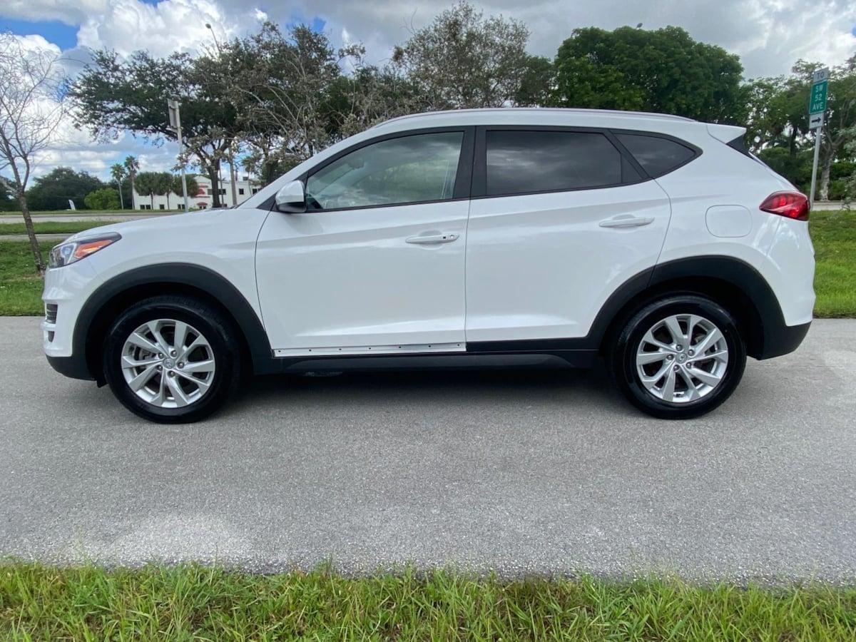 Hyundai Tucson Value - Thumbnail 9