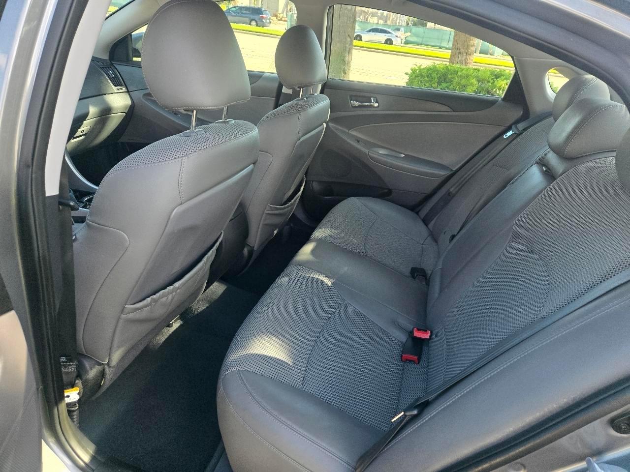 Hyundai Sonatalimited Auto - Thumbnail 10