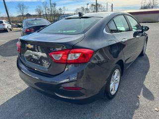 Chevrolet Cruze - Thumbnail 11