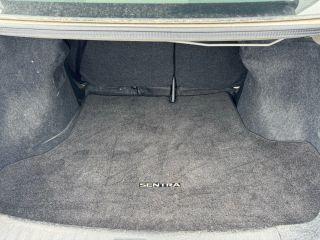 Nissan Sentra - Thumbnail 5