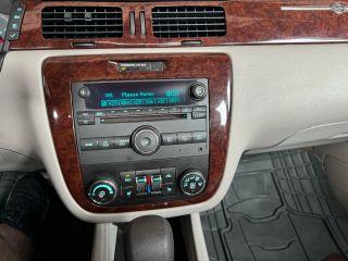 Chevrolet Impala - Thumbnail 14