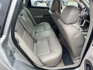 Chevrolet Impala - Thumbnail 4