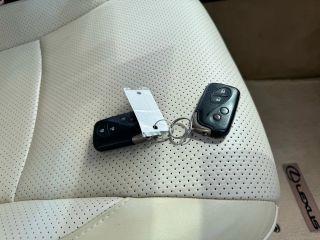 Lexus Es - Thumbnail 3