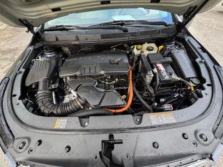 Buick Lacrosse - Thumbnail 5