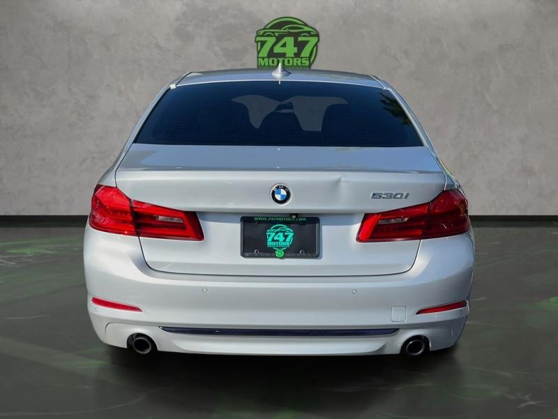 Bmw 5 Series 530I - Thumbnail 5