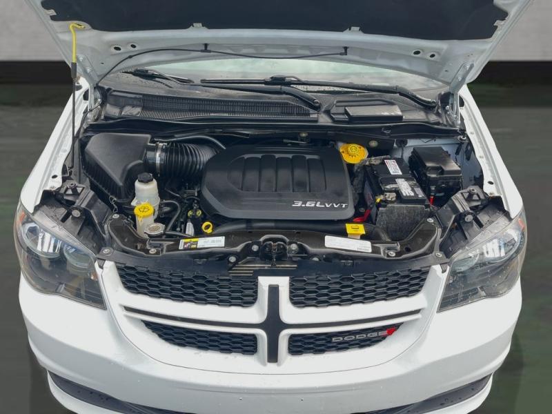 Dodge Grand Caravan Gt - View 1