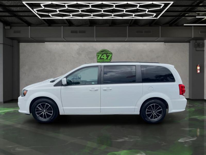 Dodge Grand Caravan Gt - Thumbnail 3