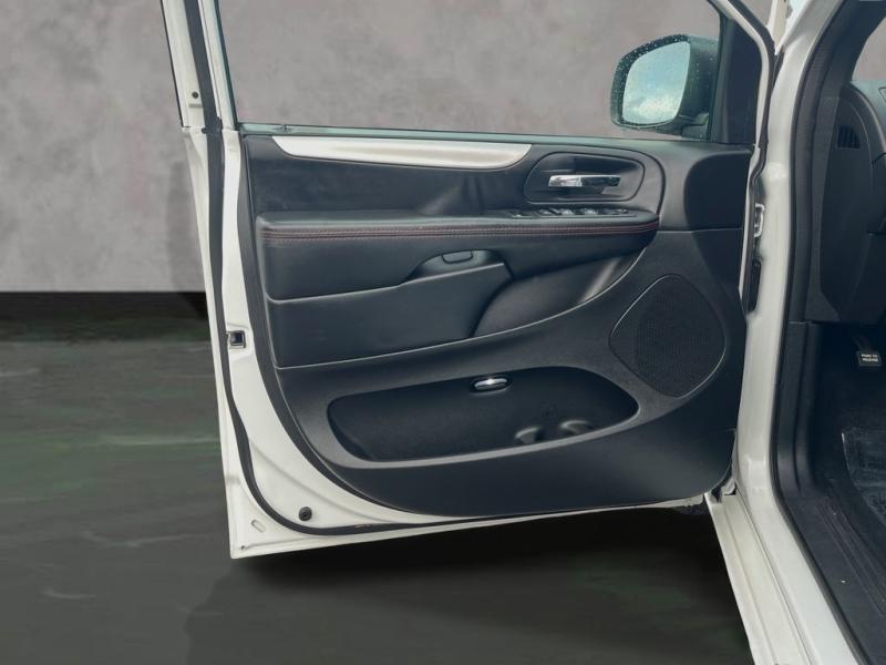 Dodge Grand Caravan Gt - Thumbnail 10