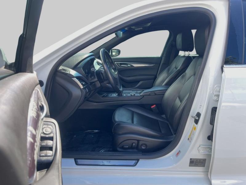 Cadillac Ct5 Luxury - Thumbnail 11