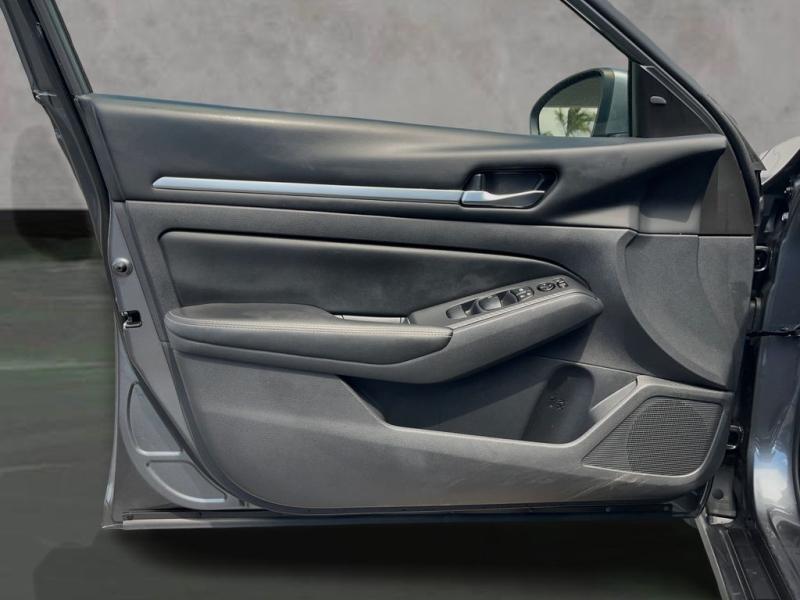 Nissan Altima 2.5 Sv - Thumbnail 10