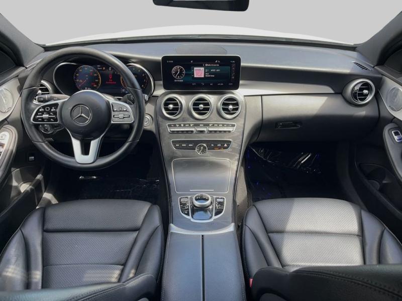 Mercedes-Benz C-Class C 300 - Thumbnail 17