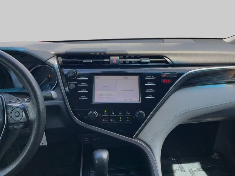 Toyota Camry Le - Thumbnail 16