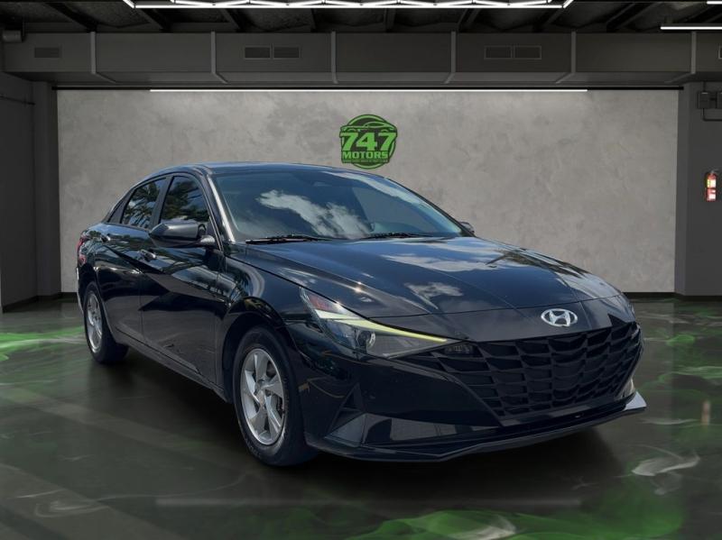Hyundai Elantra Se - Thumbnail 8