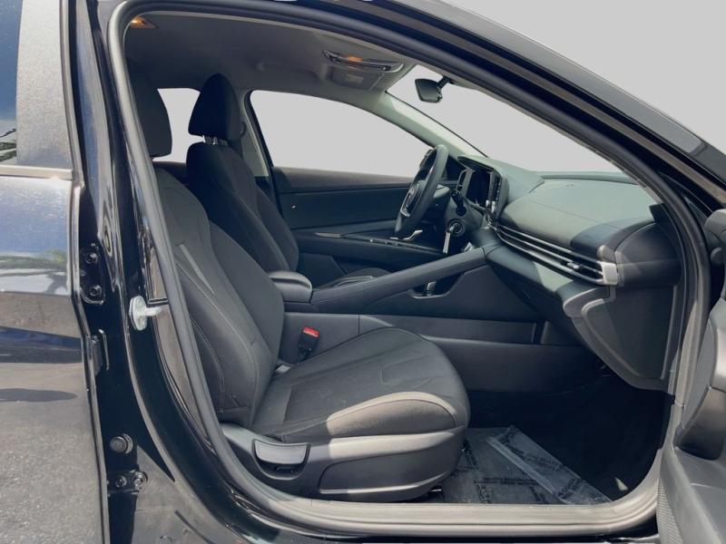 Hyundai Elantra Se - Thumbnail 14