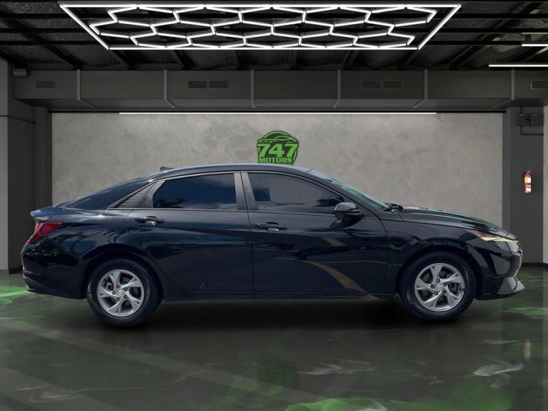 Hyundai Elantra Se - Thumbnail 7