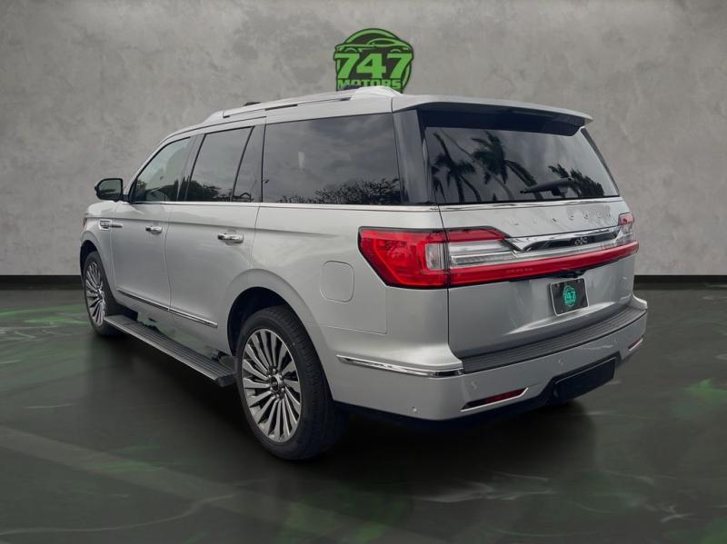 Lincoln Navigator Reserve - Thumbnail 4