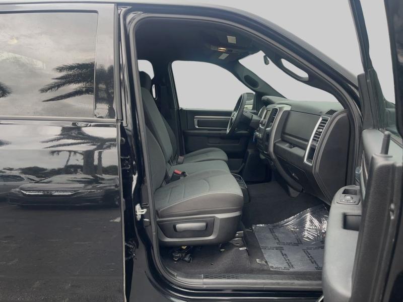 Ram 1500 Classic Warlock - Thumbnail 14