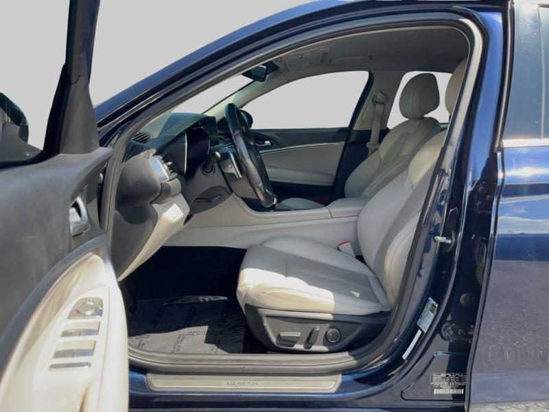 Genesis G70 2.0T - Thumbnail 11