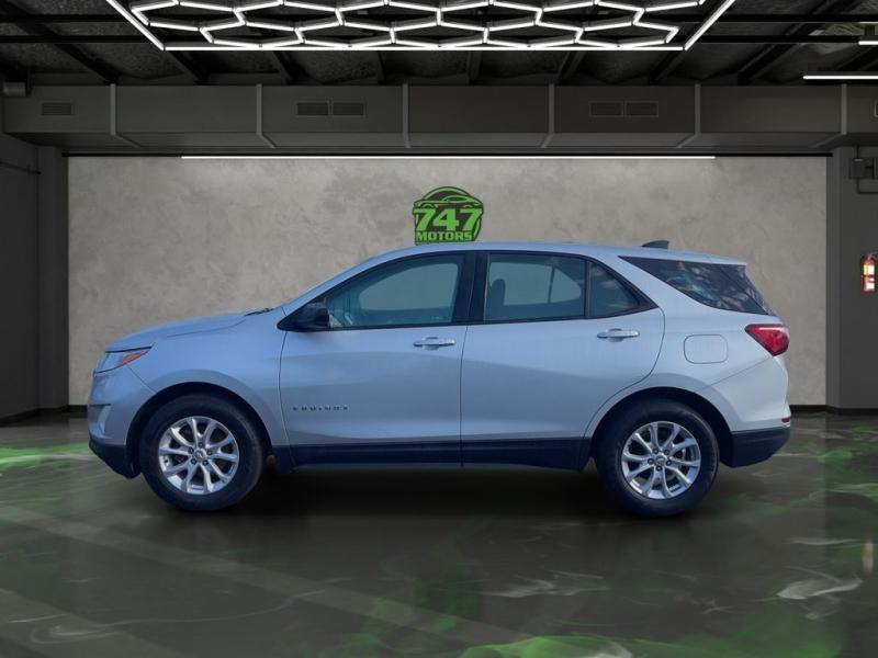Chevrolet Equinox Ls - Thumbnail 3