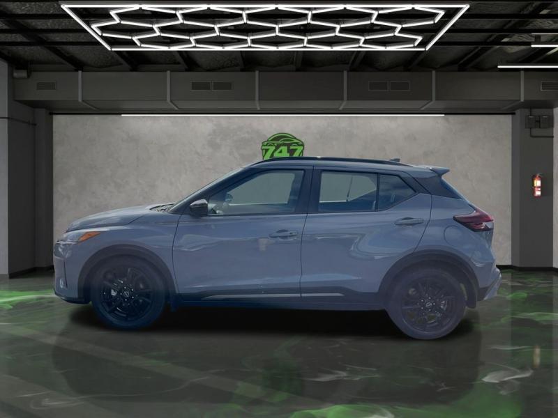 Nissan Kicks Sr - Thumbnail 3