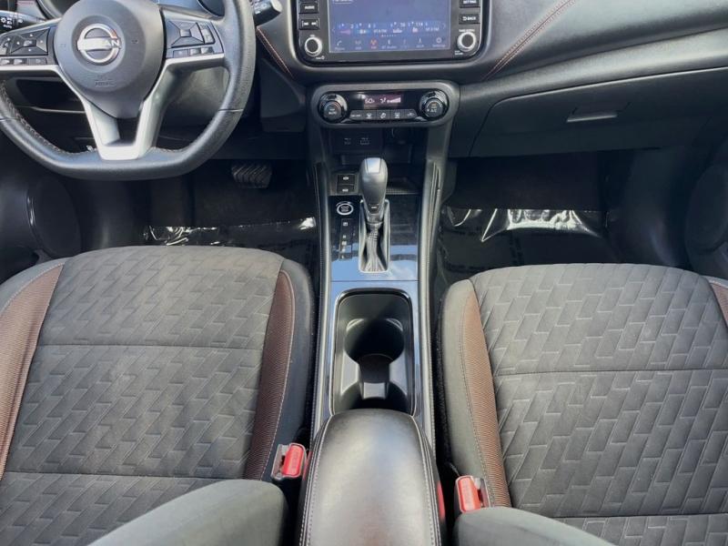 Nissan Kicks Sr - Thumbnail 17