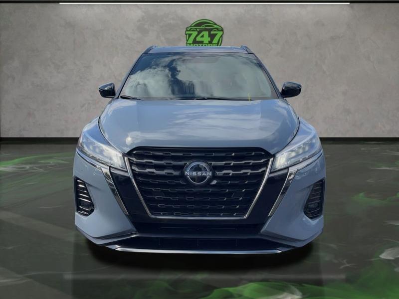 Nissan Kicks Sr - Thumbnail 9