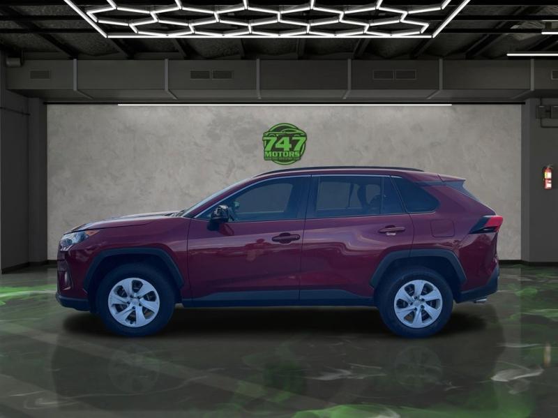 Toyota Rav4 Le - Thumbnail 3