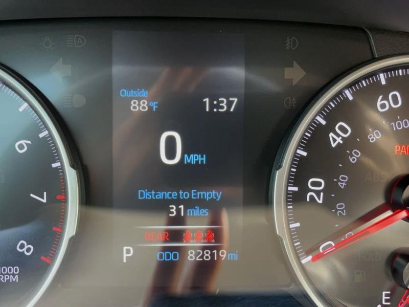 Toyota Rav4 Le - Thumbnail 19