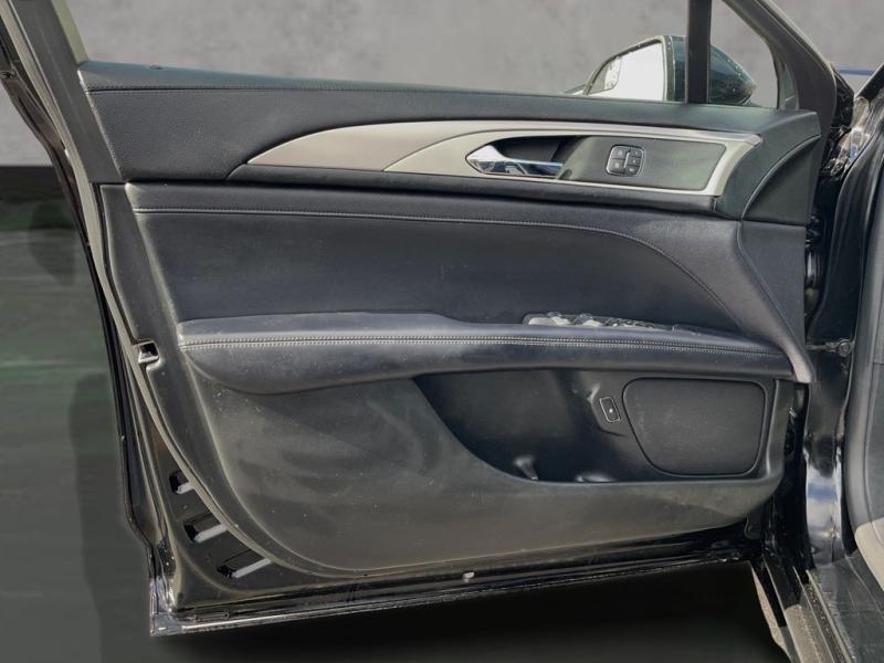 Lincoln Mkz Hybrid - Thumbnail 10