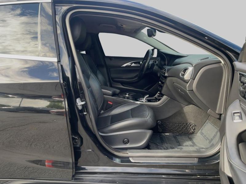 Infiniti Qx30 Luxury - Thumbnail 14