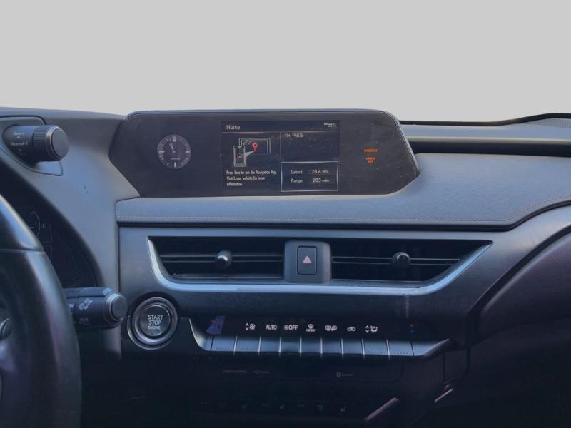 Lexus Ux - Thumbnail 15