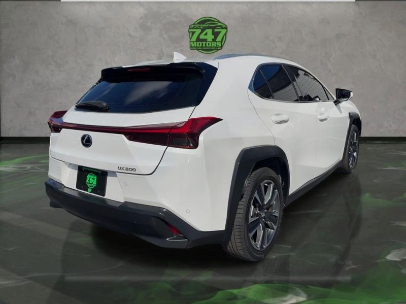 Lexus Ux - Thumbnail 6