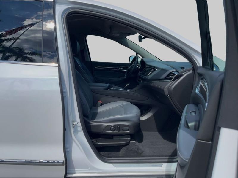 Buick Enclave Essence - Thumbnail 14