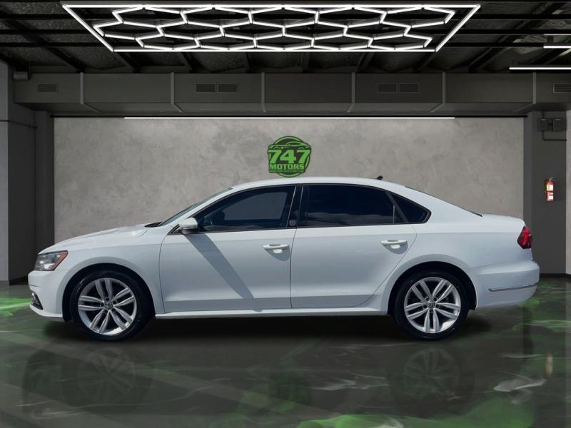 Volkswagen Passat 2.0T Wolfsburg - Thumbnail 3