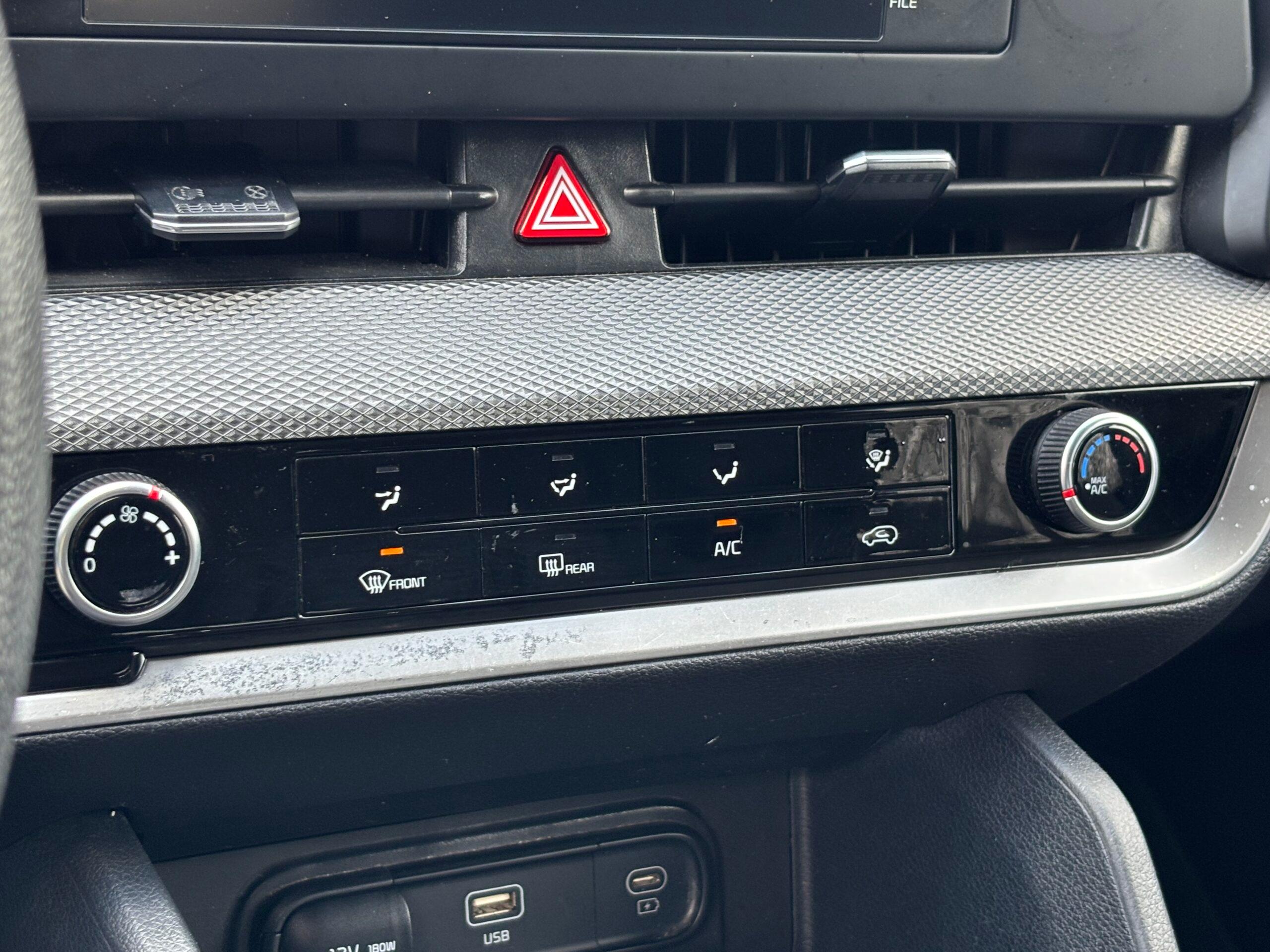 Kia Sportage Lx - Thumbnail 12