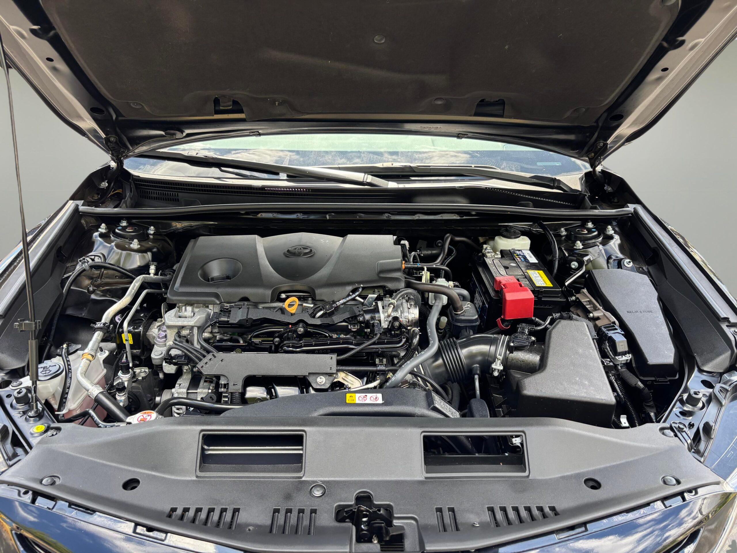 Toyota Camry Se | Se Nightshade Edition | Se Nightshade Edition Hybrid - Thumbnail 5