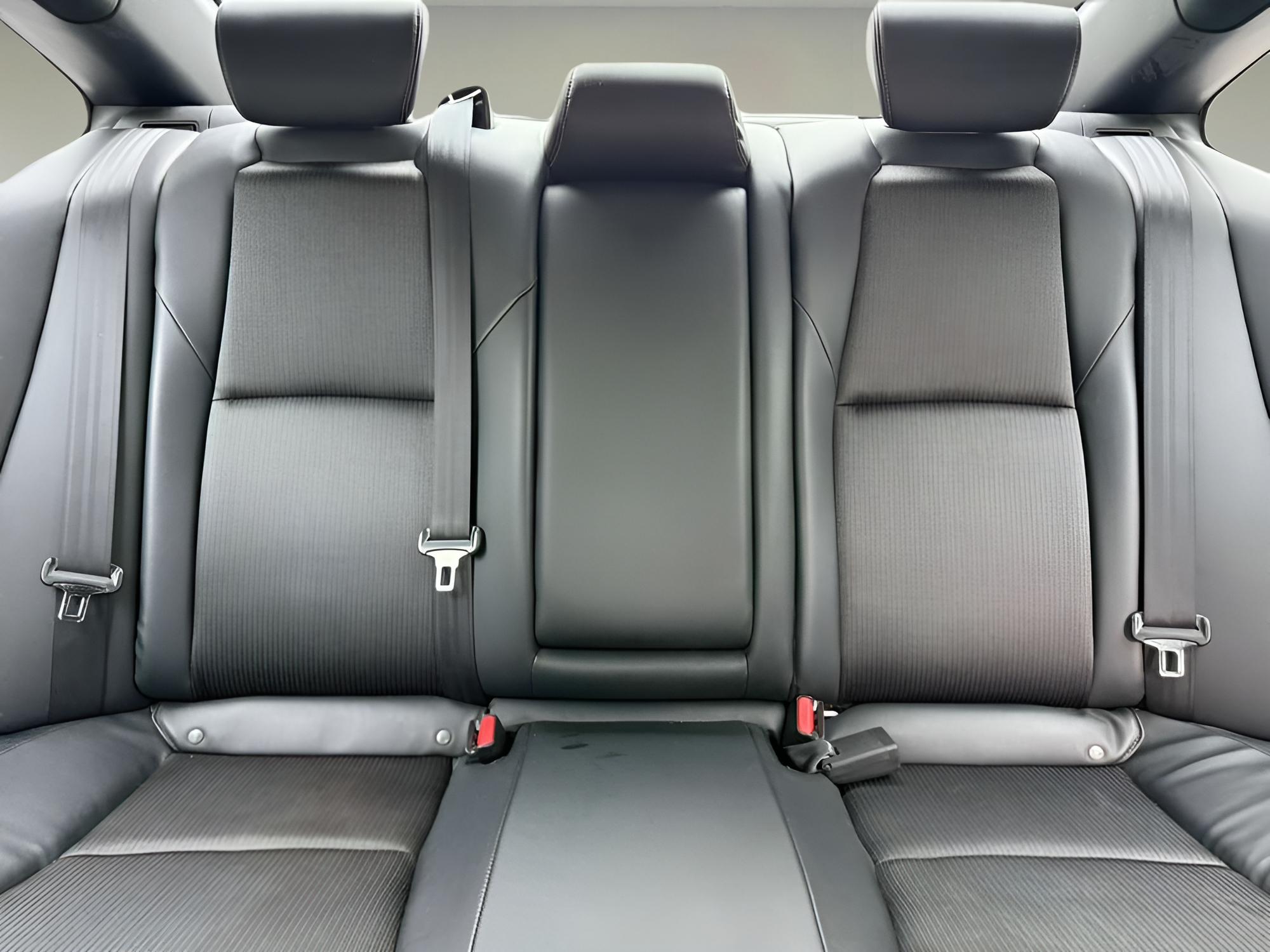 Honda Accord Sport - Thumbnail 12