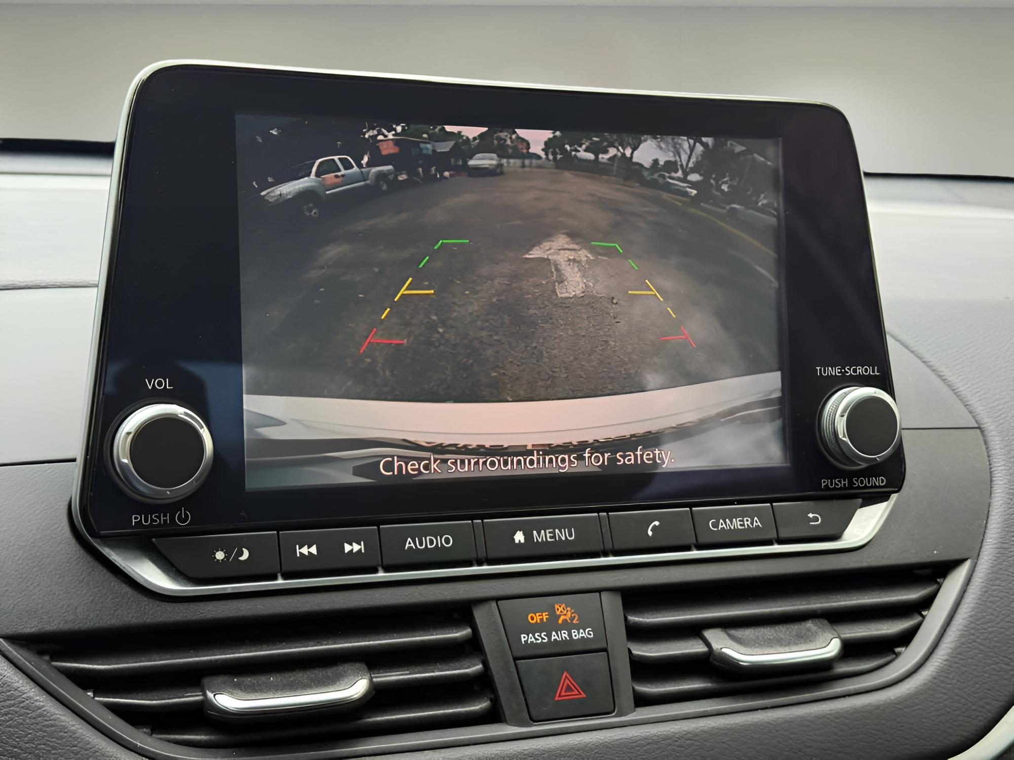 Nissan Altima Sv Intelligent Awd - Thumbnail 14