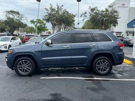 Jeep Grand Cherokee - Thumbnail 9