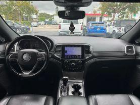 Jeep Grand Cherokee - Thumbnail 13