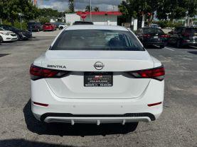 Nissan Sentra - Thumbnail 6