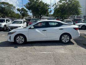 Nissan Sentra - Thumbnail 9