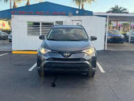 Toyota Rav4 - Thumbnail 3