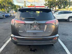 Toyota Rav4 - Thumbnail 6