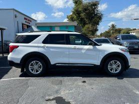 Ford Explorer - Thumbnail 8