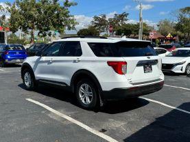 Ford Explorer - Thumbnail 5