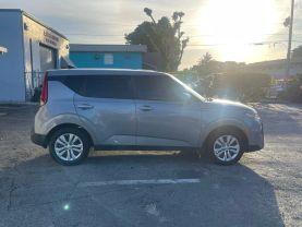 Kia Soul - Thumbnail 9