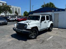 Jeep Wrangler - Thumbnail 2