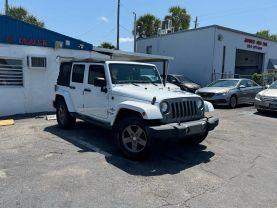 Jeep Wrangler - Thumbnail 4